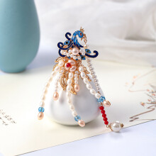 (2) Vintage Pearl Parrot Hairpin