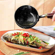 Egg Frying Pan Cast Iron Oil Splashing Pot Uncoated Wooden Handle Omelette Pan Deepened Butter Melting Chocolate