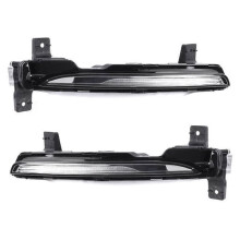 Car DRL LED Daytime Running Lamp Front Bumper Turn Signal Lamp Fog Light 982953041B 982953042B for 718 2017-2022