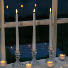 8 Stück Ferngesteuerte Flammenlose Kerzenständer, Timer-Batteriebetriebene LED-Taper-Kerzen für Halloween, Hochzeitsdekoration, Weiß