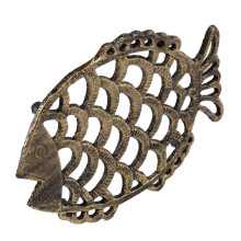2X Cast Iron Fish Trivet, 7.5X6Inch Decorative Vintage Pattern for Cookware and Hot Dishes with Rubber Feet