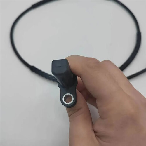 34526762465 34526762466 for  E81 E82 E87 E88 E90 E91 E92 E93 316d 316i 318d 318i 320d 320i ABS Wheel Speed Sensor 2