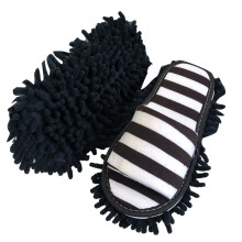 Pantufas de chão de chenille com bico aberto, pretas, tamanho M.