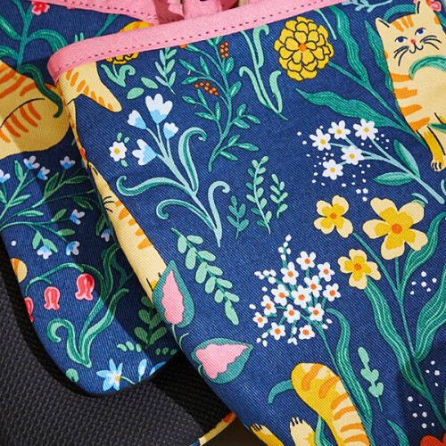 Ulster Weavers Marmalade Meadow Microwave Mitts 2