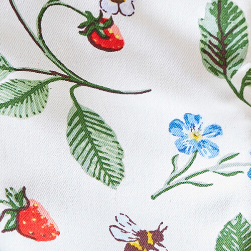 Ulster Weavers Strawberry Patch Microwave Mitts 2