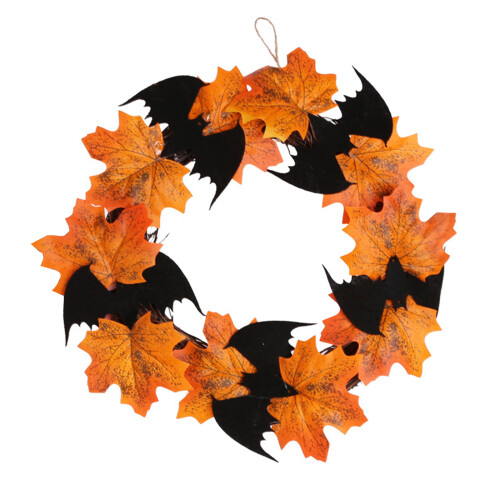 Halloween Maple Wreath with Bats and Leaves25cm