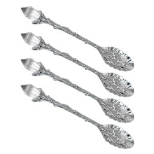 Classical Embossed Kirsite Serving Spoon For Pastries-Silver