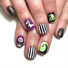 Halloween Press On Nails Kit Short Square Glitter Fake Nails with Cute Cartoon Dog Skeleton Design 24pcs