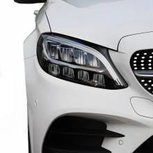 Originale LED-Scheinwerfer mit Projektorlinse für Mercedes-Benz C-Klasse W205 (2019–2021).