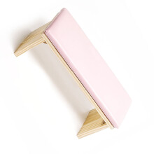 Pinkes japanisches Nagelarmlehne mit weichem PU-Leder & Holz, doppelschichtige Polsterung