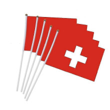 Lot de 5 drapeaux suisses à agiter à la main avec mâts en plastique