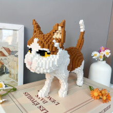 (Orange White Cat 1299pcs) Niedliches und bezauberndes Katzen-Blockmodell für den 3D-Zusammenbau, perfekt als Geburtstags- oder Weihnachtsgeschenk.