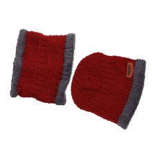 Winter Hat Mask Set for Men Women – Thickened Soft Polyester in Red