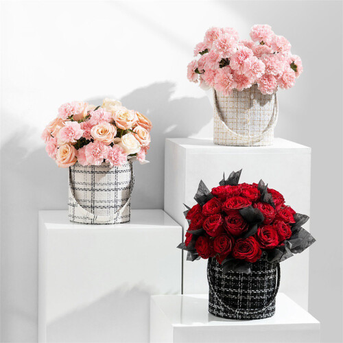 Stilvoller Handtragebehälter für Blumenarrangements,-B 2