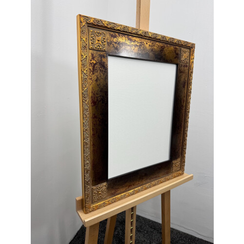 15x12 Swept Shabby Chic Gold Display 2