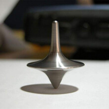 Precision Metal Spinning with Long Spin Duration, Vintage Zinc Alloy Desktop Gyro