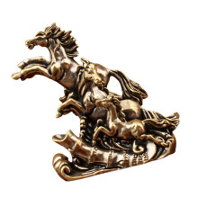 Die exquisite handgeschnitzte laufende Pferdestatue aus Metall