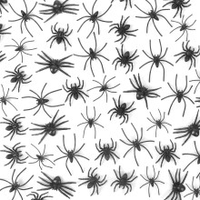 100 Pack Realistic Fake Spiders, MultiSize Black Plastic Halloween Decorations and Prank Props