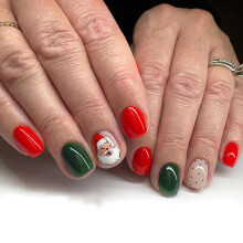 Christmas Press On Nails Set 24 Pcs Short Acrylic Fake Nails Reusable Cute Cartoon Holiday Design for Women