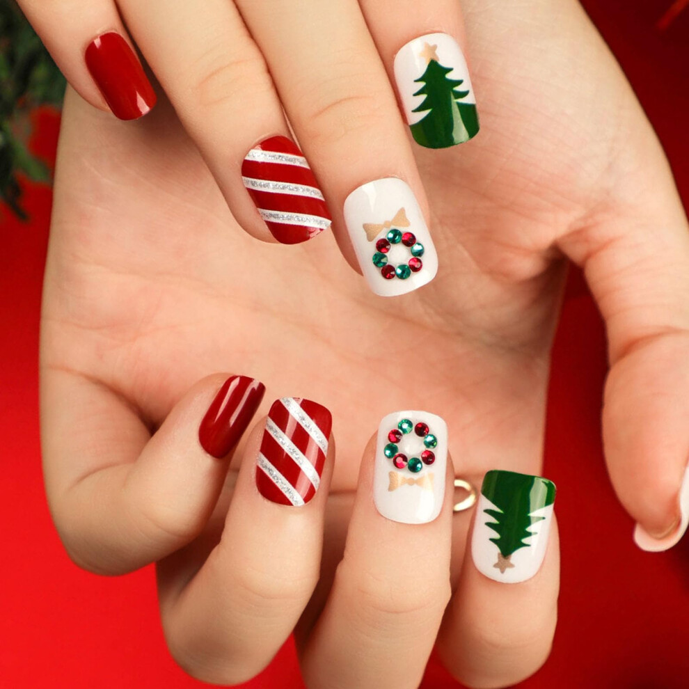 Christmas Press On Nails with Rhinestones Short Square Fake Nail Set Cute Elk Design Instant Holiday Manicure 24Pcs