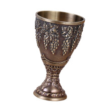 Tasse à pied en alliage classique avec gobelet aux-bronze 1