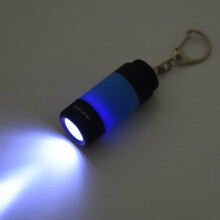 1 Stuks USB-Minizaklamp, Zaklamp, LED, Draagbaar, Oplaadbaar met Deursleutelhanger