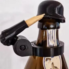 Helmet Beer Bottle Caps Soldier Salute Beer Bottle Few Soldier Saluting Beer Bottle Helmet