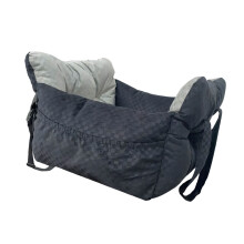 Gentle Secure Animal Lounging Zone For Motion Including Grip-B