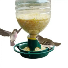 Vogelfutterspender für Den Außenbereich, Automatischer Hängender Kunststoff-Futternapf für Papageien, Tauben, Haustier,