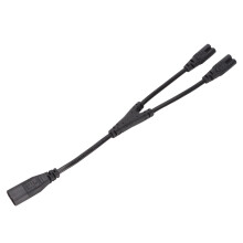 IEC320 C8 zu 2x IEC320 C7 Stromverteilerkabel 0,3 m 1500W
