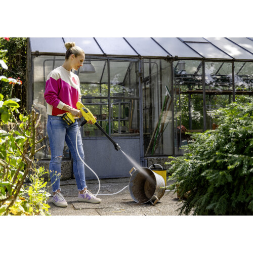 Kärcher KHB 4-18 Plus Cordless Medium Pressure Washer 2