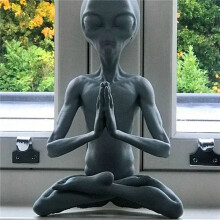 4X Witchcraft Meditation Alien Staty  Resin Ornament Alien Garden Hemmakontor Yard Konstdekor för Inomhus Utomhus