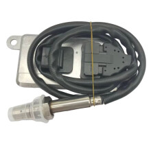 84414466 Tractor Nox Sensor Nitrogen Oxide Sensor for Case Claas JCB Massey Ferguson New Holland 5WK96711C