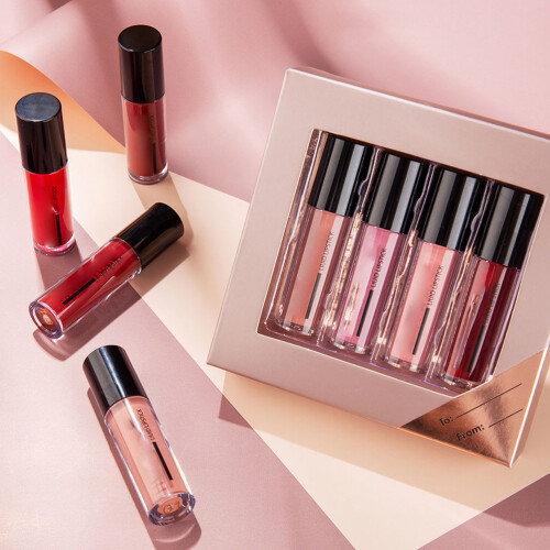 4Pcs Waterproof Liquid Lip Gloss Set 1.5ml, 12.3g Each, Gift Box 2
