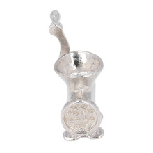 1:12 Mini Alloy Meat Mincer Hand Crank Toy for 1:12 & 1:6 Scenes