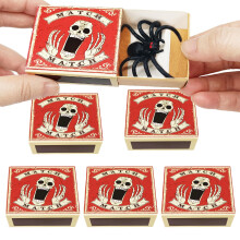 Prank Toy Fake Insect with Realistic Bug Design for Halloween and April Fools, 5PCS