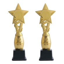 Trophées étoiles d'or de durabilité de récompense de forme-L