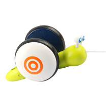 Wooden Snail Pull Along Toy for Toddlers with Durable Wood Construction and Cartoon Snail Design