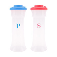 Plastic Salt and Pepper Shakers with Lids Large Covered Moisture Proof Salt Shaker Pepper Container 2pack