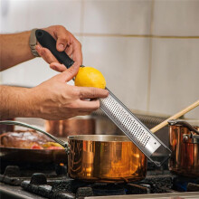 Cheese Grater with Non-Slip Handle,Lemon Zester for Kitchen Tool,Stainless Steel Zester Grater