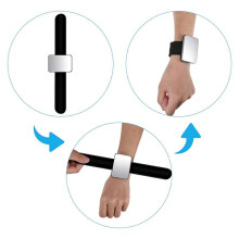2X Magnetisches Armband für Friseurnadel-Armband, Handgelenknadelhalter, Flechter-Armband für Gel-Silikon-Nähnadelkissen
