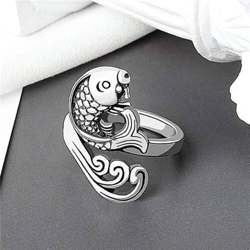 6Pcs Adjustable Knitting Loop Ring- Goldfish Open Finger Ring,Crochet Finger Yarn Holder,Yarn Guide Finger Holder