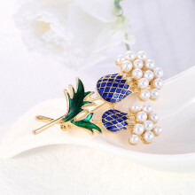 Delicate Oil Drop Pearl Enamel Brooches Plant Fruit Fashion Brooch Weddings Bouquet Clothes Jewelry Accessories Gift