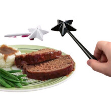 6X Salt and Pepper Shaker Wands Salt and Pepper Wand Shakers, Black and White and , Star Wand Salt