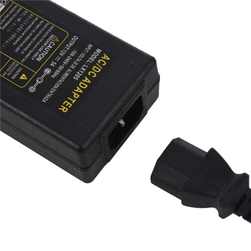 4X 12V Nätadapter 5A Transformator 110-220V & Present 1