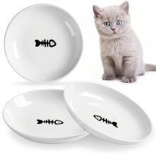 Set di 3 ciotole in ceramica per gatti, resistenti e adatte a un'alimentazione confortevole.
