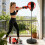 Support de sac de boxe solide avec une plage de-noir rouge 3