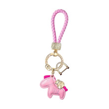 Porte-clés symbolique cheval porte-bonheur fabriqué à-Rose