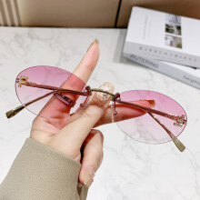 (GoldFrameGradientPurple)Sommer-Sonnenbrille geometrisches elliptisches Gestell mit goldenen Metall- und Verlaufsgläsern für stilvolle