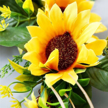 Artificial Sunflower Wreath Springtime All Year Around Flower Green Leaf for Outdoor Front Door Indoor Wall Decor
